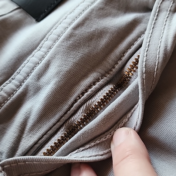 Aviator gray women's stretch skinny size 36 travel jeans - Picture 7 of 7